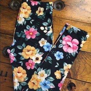 One size floral leggings